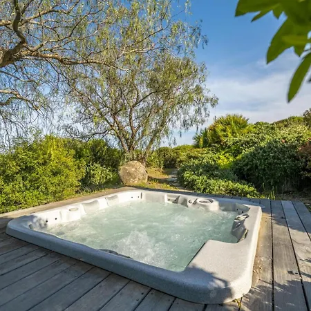 New Amazing Villa With Private Pool