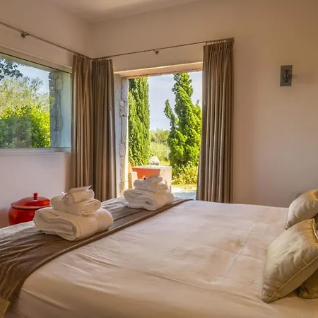 New Amazing Villa With Private Pool
