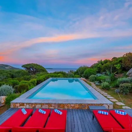 New Amazing Villa With Private Pool * Porto-Vecchio (Corsica)